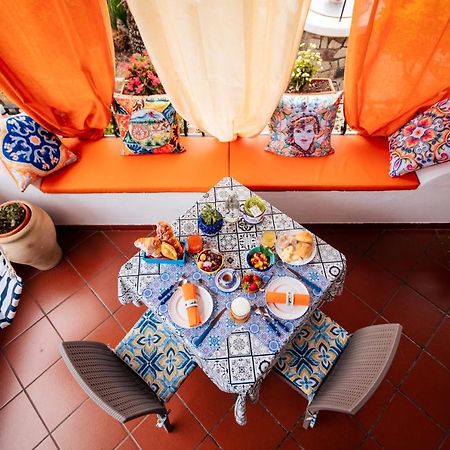 ליפארי Lauricella Bed And Breakfast מראה חיצוני תמונה