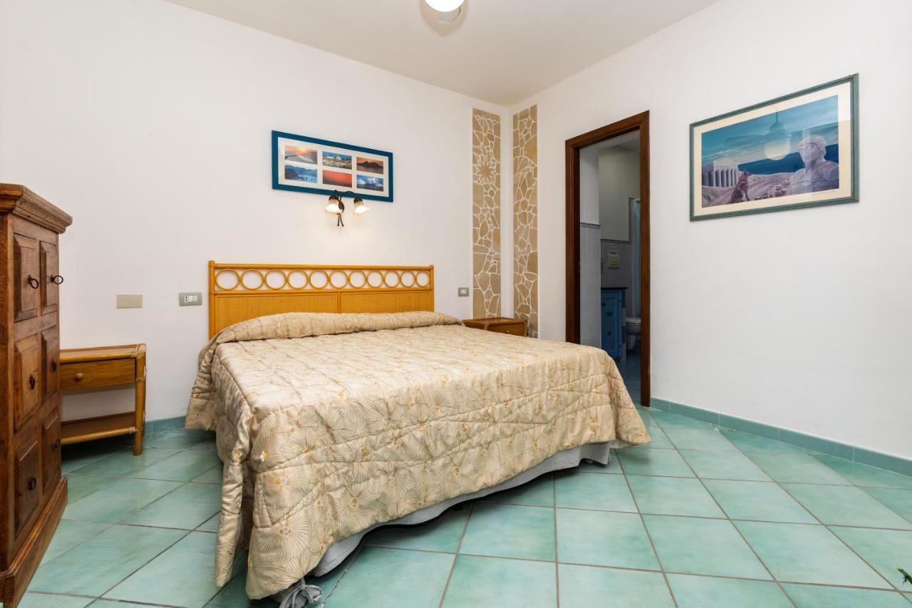 ליפארי Lauricella Bed And Breakfast מראה חיצוני תמונה