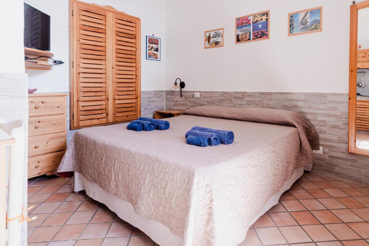 ליפארי Lauricella Bed And Breakfast מראה חיצוני תמונה